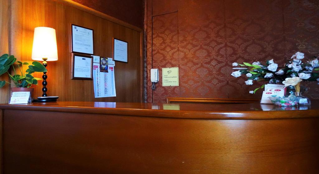 Hotel Cristina Rome Buitenkant foto