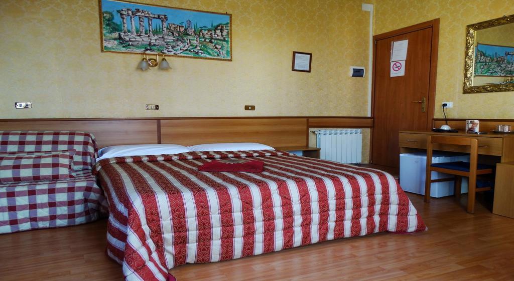 Hotel Cristina Rome Kamer foto