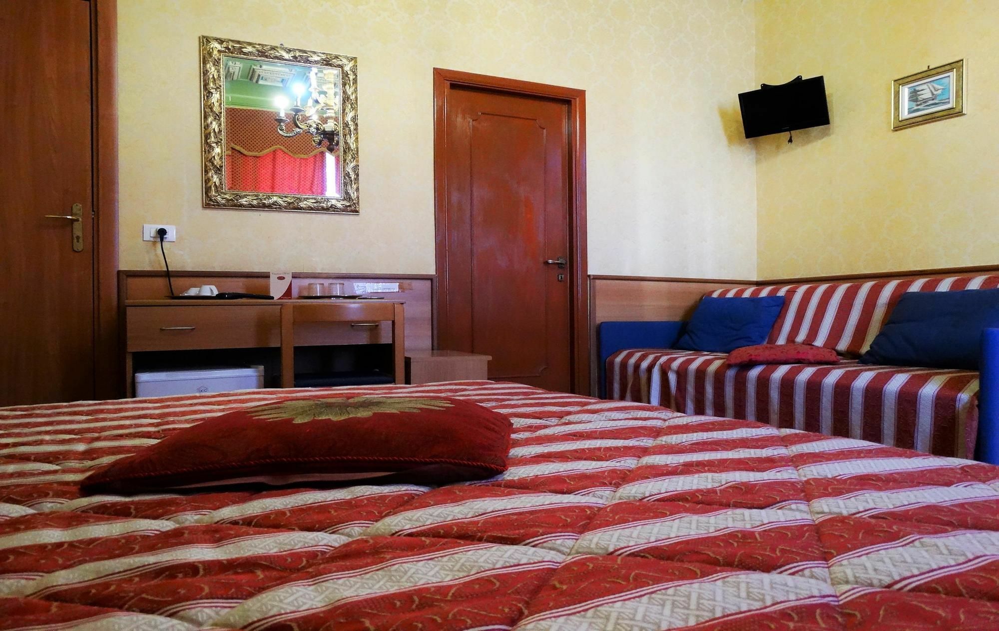 Hotel Cristina Rome Buitenkant foto
